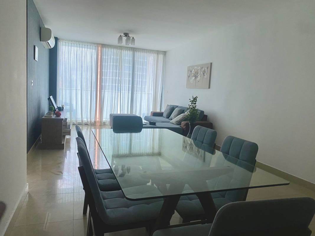 Furnished second bedroom with windows split AC closet PH Ocean Club Punta Pacifica Panama