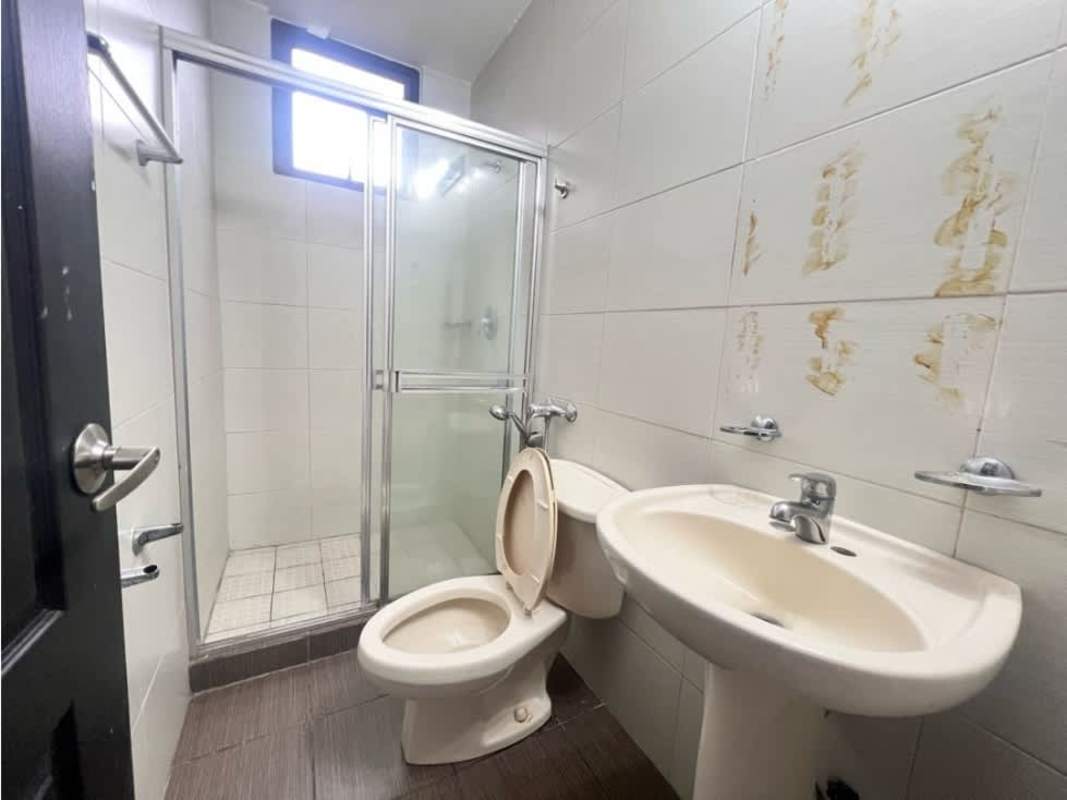 Bathroom with glass-enclosed shower, pedestal sink and modern fixtures PH San Francisco Bay