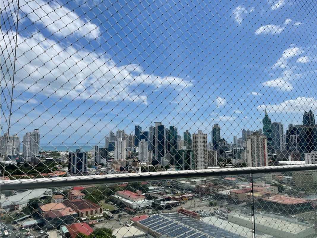 Modern bathroom with mosaic tile accents, glass shower in PH Rainbow Tower El Carmen Panama