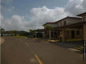 Mediterranean inspired two-level house exterior in Woodlands Panama Pacifico