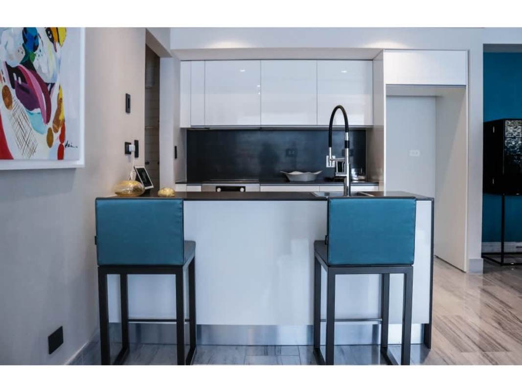 Modern Italian Berloni kitchen in Nuovo by Armani with marble floors Panama