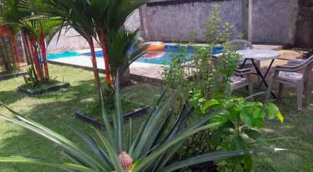 Private swimming pool with floats and patio furniture Chiriquí Panama