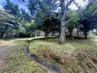 Scenic wooded terrain of corner lot for sale in mountain community Altos del Maria Panama