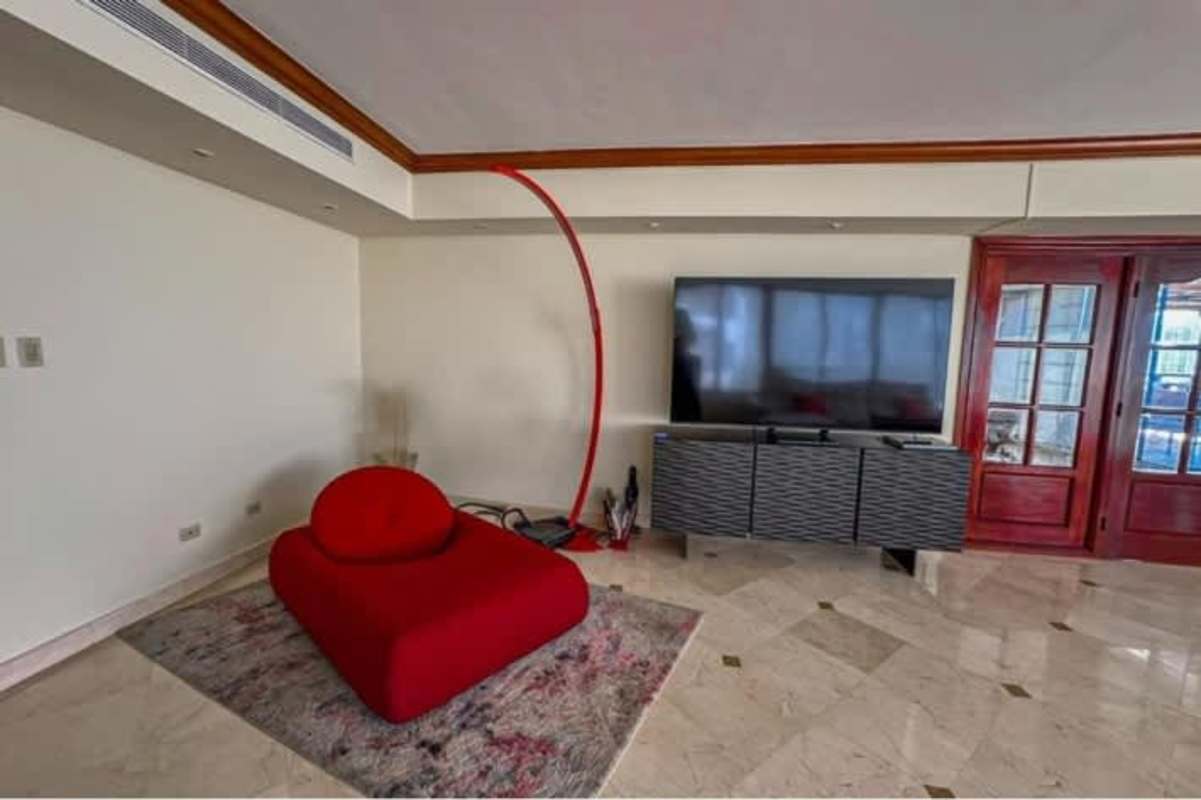 Elegant master bedroom with ensuite and ocean views in PH Condesa del Mar Panama City