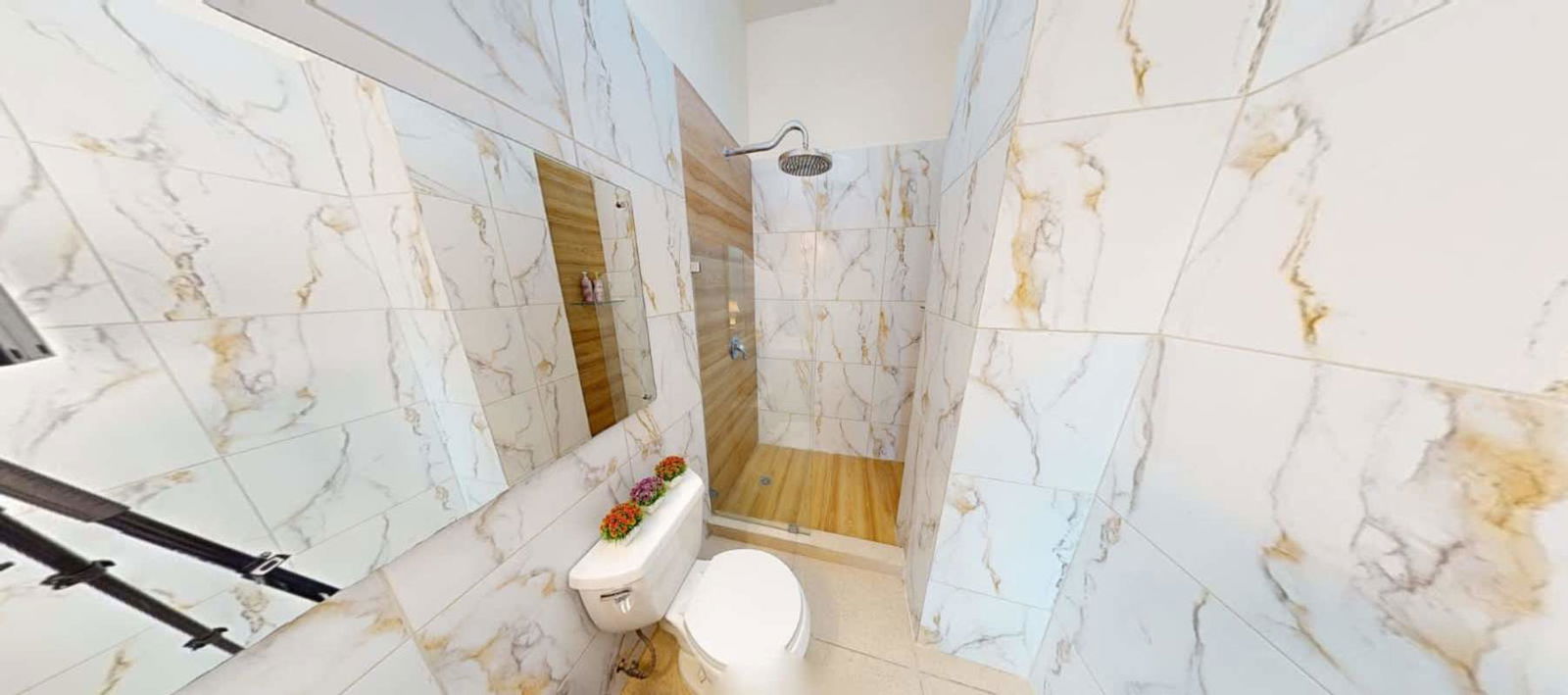 Elegant marble bathroom with walk-in shower and luxury finishes in PH Amador Hills Panama
