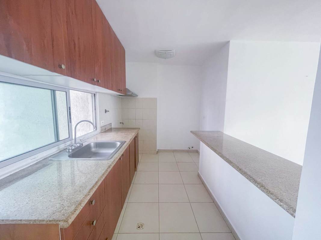 Spacious bright living room with large windows and ocean view in PH Terrasol San Francisco Panama