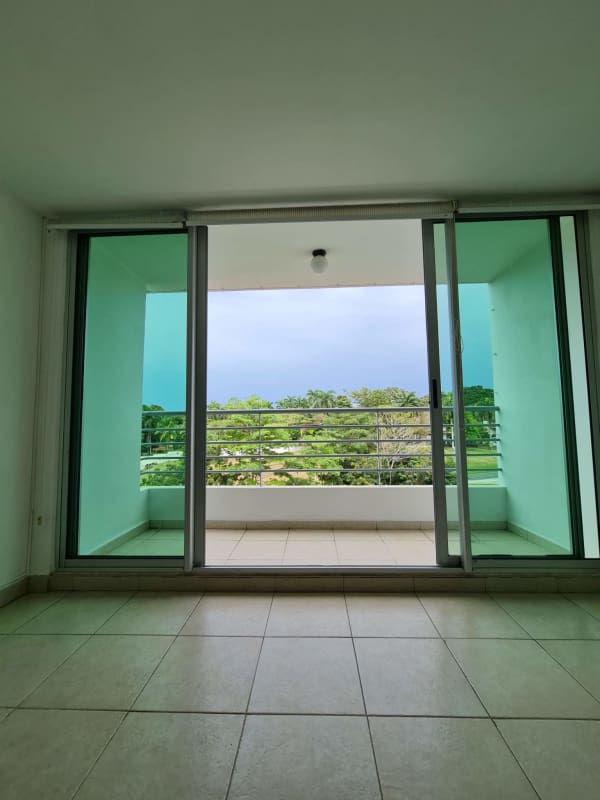 3BR Apartment with Balcony at Clayton Park for Rent