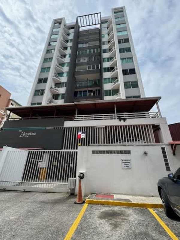 Exterior facade of PH Barcelona View apartment tower located near Parque Omar Carrasquilla Panama City