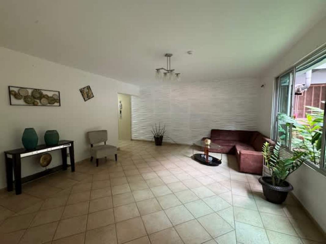 Master bedroom ensuite in PH Barcelona View Carrasquilla Panama City