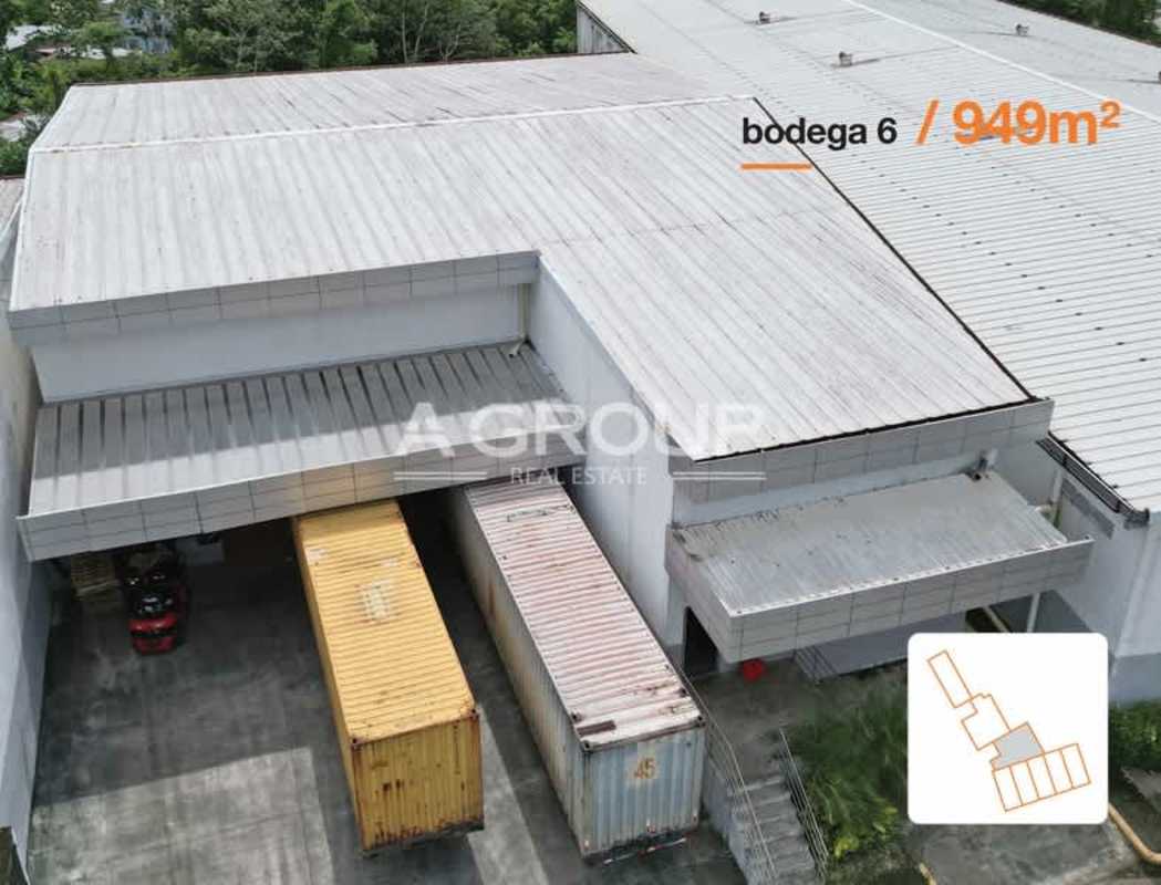 Aerial photo of Tocumen Storage Complex with large warehouse buildings and loading dock area