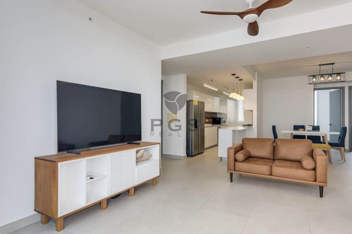 Bright furnished living room with skyline view PH Van Gogh El Cangrejo Panama