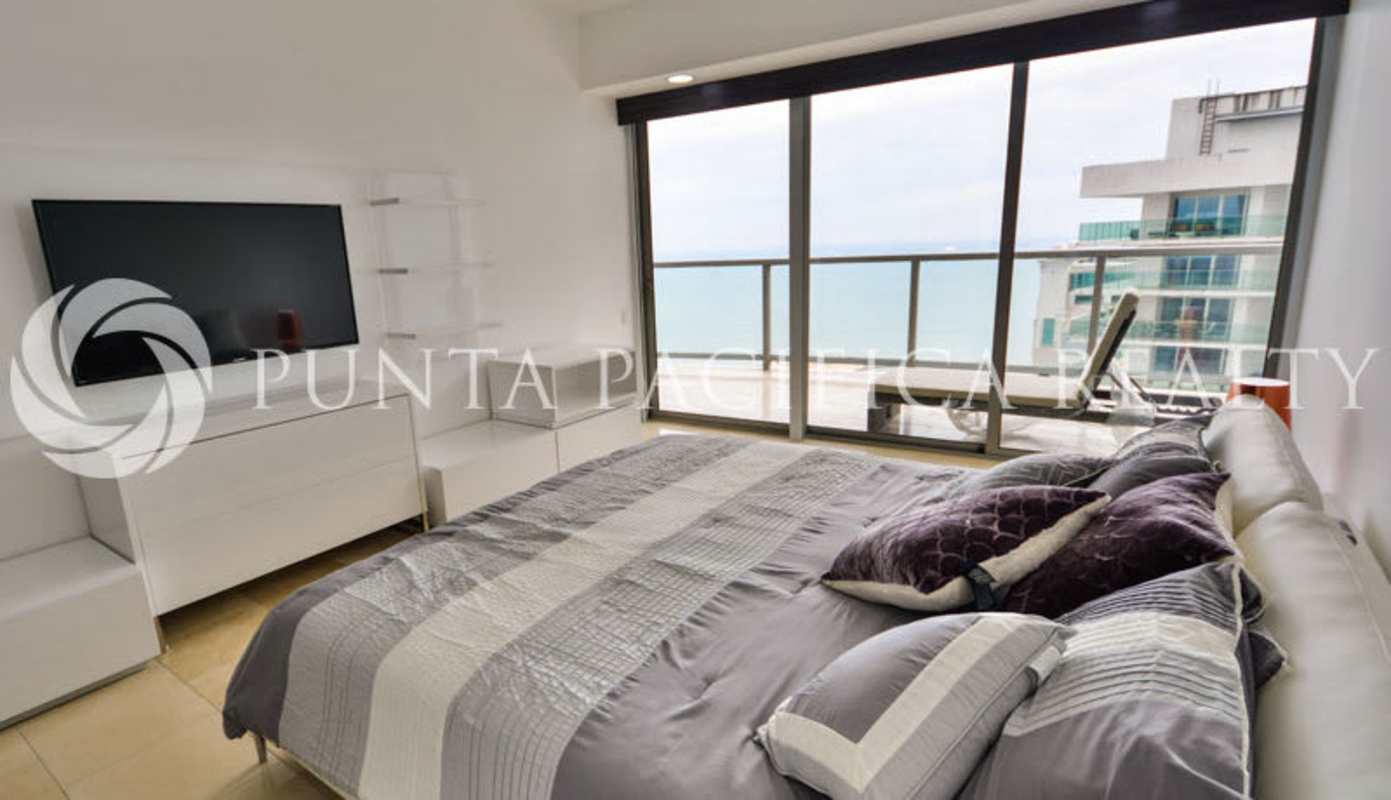 Spacious master bedroom with amazing Pacific ocean view at The Ocean Club Panama