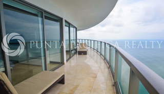 Condominium Apartment for Sale in Punta Pacífica - 3 bedrooms