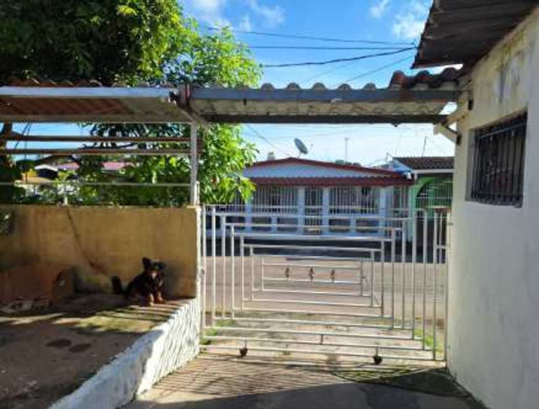 Metal gate entrance of home in Santa Librada Rufina Alfaro Panama
