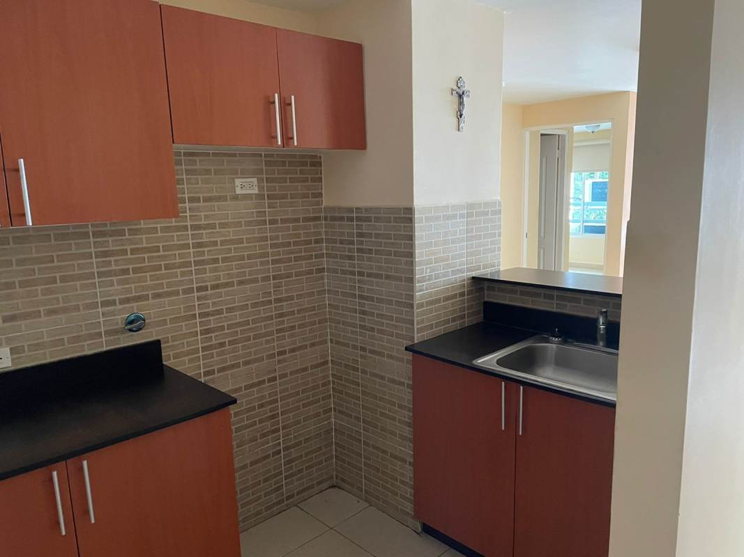 Second bedroom with built-in wardrobe and AC PH Sunflower Panama City