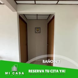 Single family house with front porch lawn Villa Karola Penonomé rental Panama