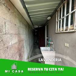 Laundry space with sink and covered roof in Villa Karola Penonomé Panama