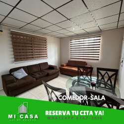 Second bedroom with bed curtains closet Villa Karola Penonomé rental Panama