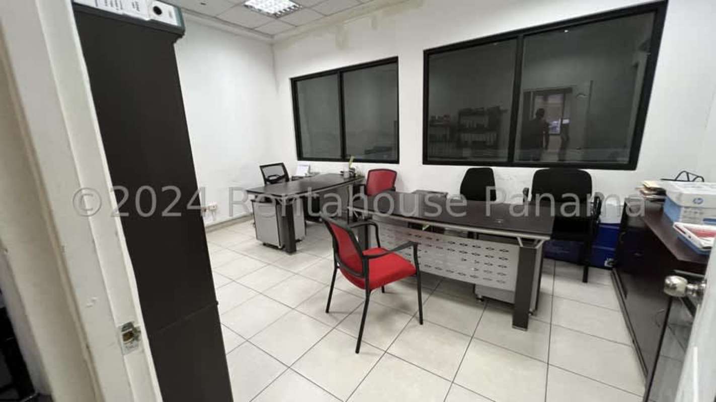 Fully equipped industrial kitchen commercial warehouse Las Mañanitas Panama