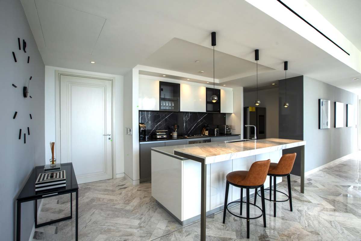 Luxury furnished bedroom with panoramic city skyline views in PH Wanders & Yoo Marbella Panama