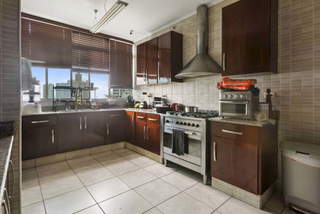 Apartment for Sale in San Francisco - 3 bedrooms