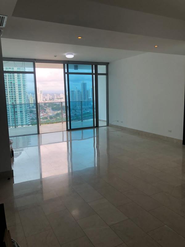 Luxury 2BR Oceanfront Condo Trump Tower Punta Pacífica
