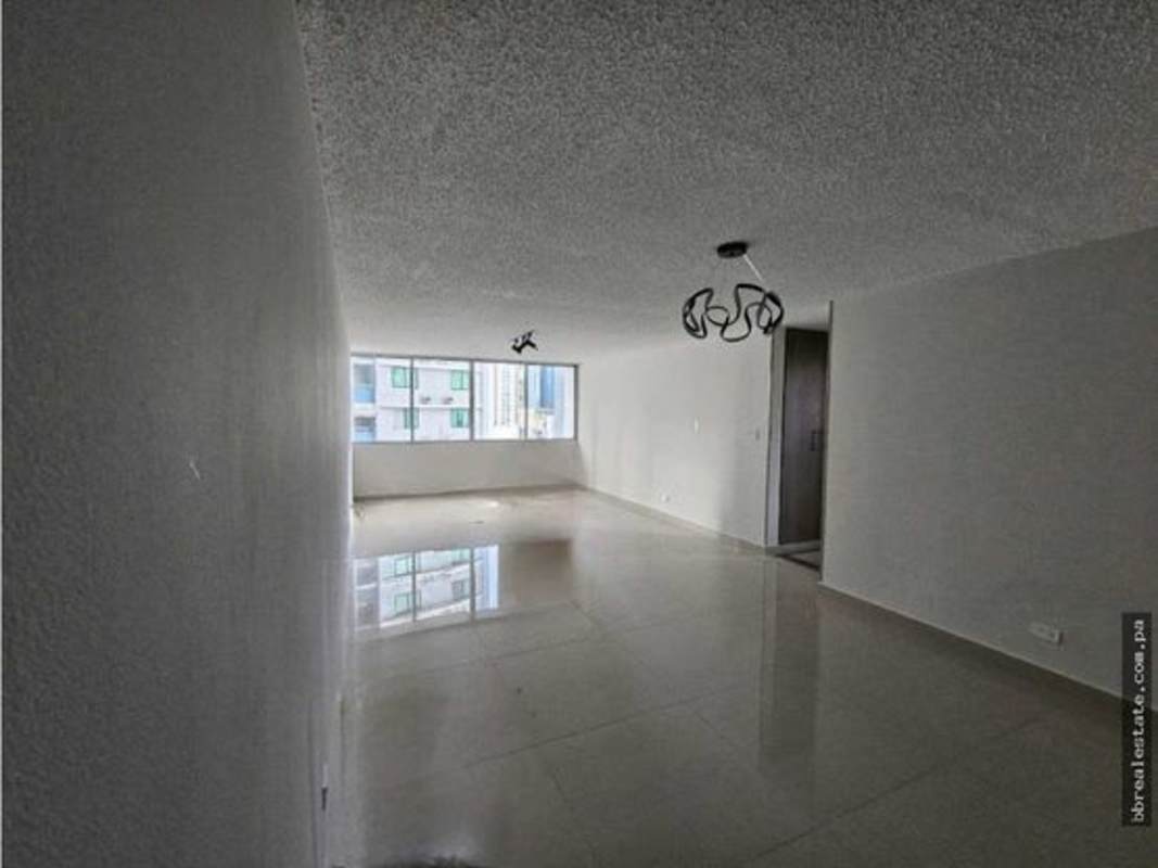 Spacious dining and living area remodeled PH Mar Plaza Marbella Panama City