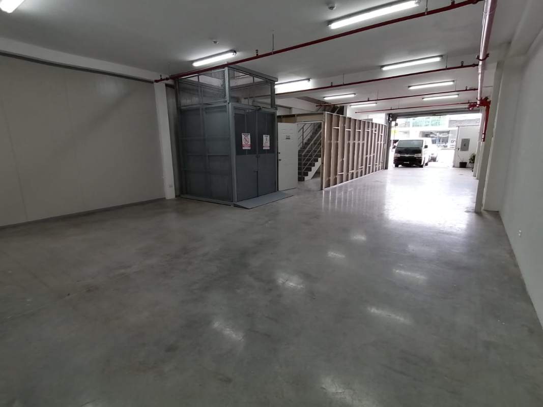Interior warehouse with freight lift and loading ramps in Costa del Este Panama City