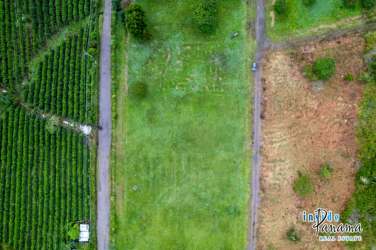 Aerial image flat residential lot with mountain panoramas in Volcán Panama for sale