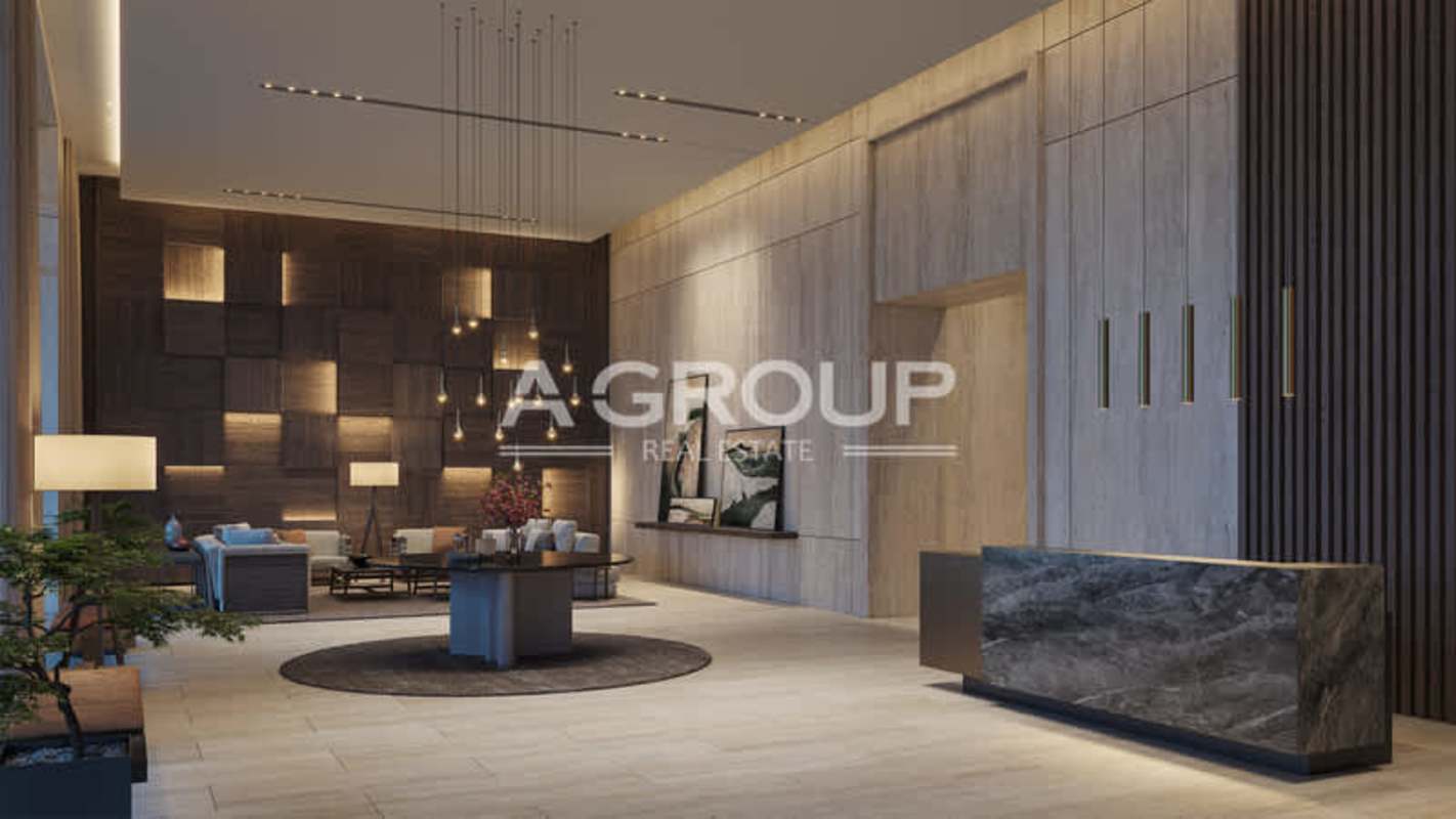 Luxury 4BR Condo with Golf Views in PH Guayacan Santa Maria