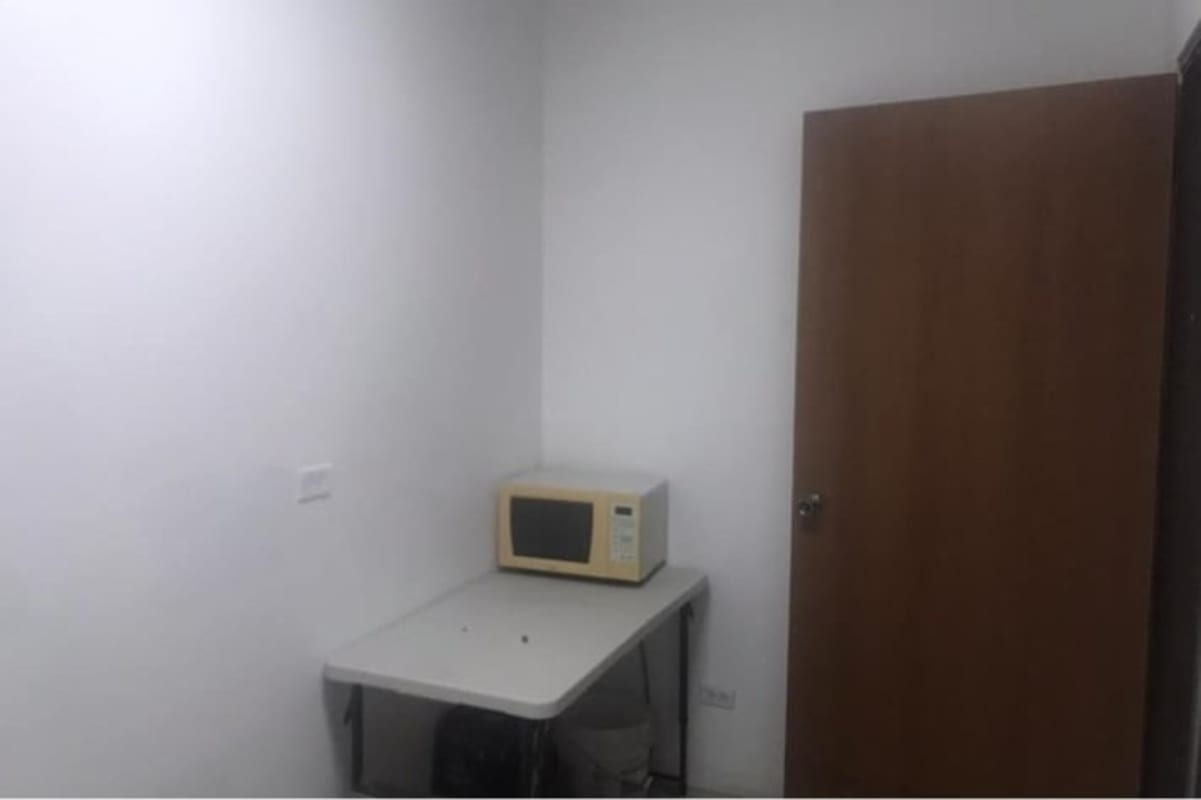 Executive office with city view window in Torre Global Bank Calle 50 Panama