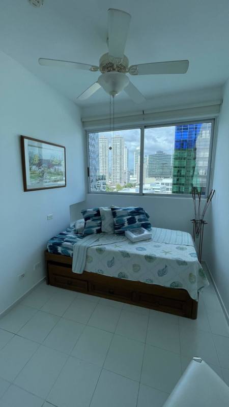 Furnished Luxury Ocean-View Apartment Costa del Este