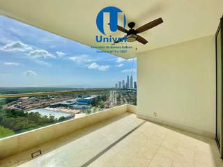 Apartment for Sale in Costa del Este - 3 bedrooms