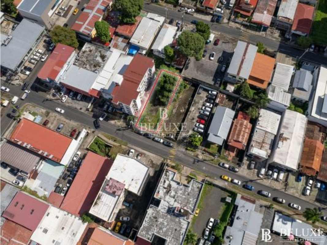 Aerial close-up view of buildable lot in San Francisco Panama City near business district