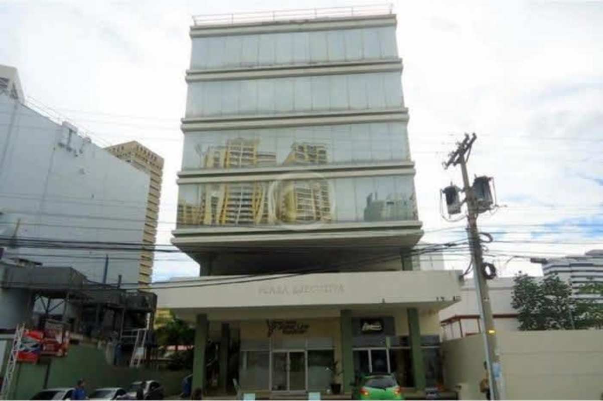 Office building with glass facade multiple floors Plaza Ejecutiva Bella Vista Panama