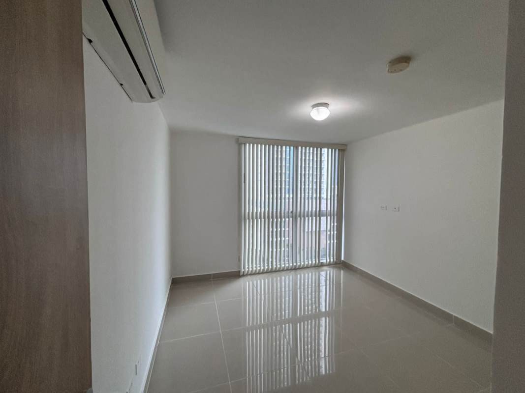 Kitchen with light wood cabinets, granite counters, appliances Torres de Castilla Carrasquilla Panama