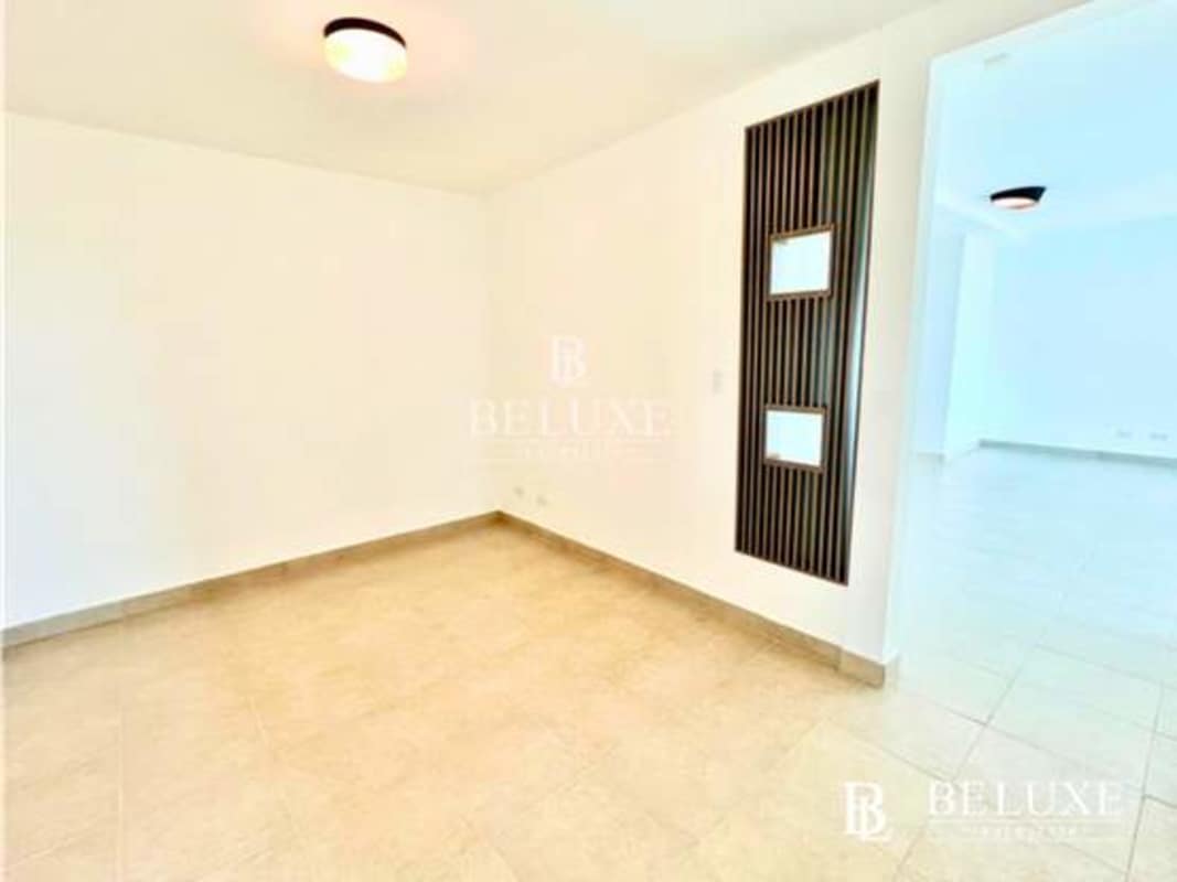 Bright bedroom with large closet and views PH Clayton Park 1 Clayton Panama