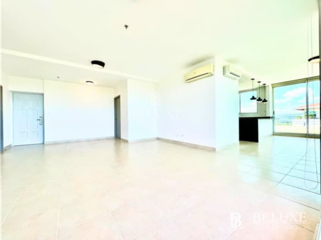 Bright modern kitchen with black granite countertop and ample cabinetry PH Clayton Park 1 Panama