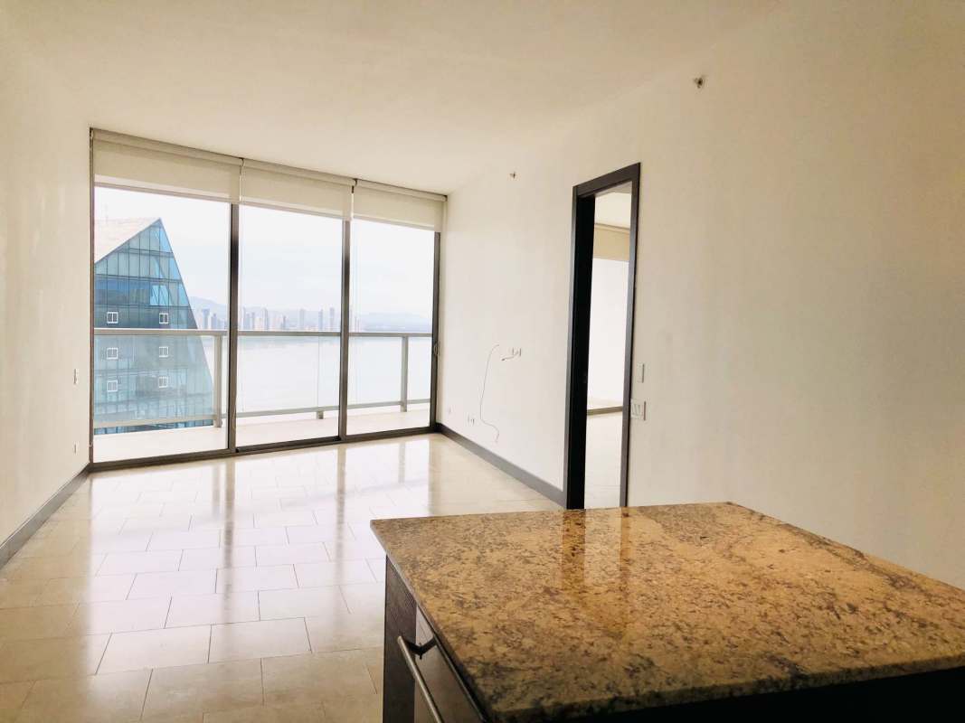 Kitchen with granite counters, stainless steel appliances in Ocean Club Punta Pacifica luxury condo