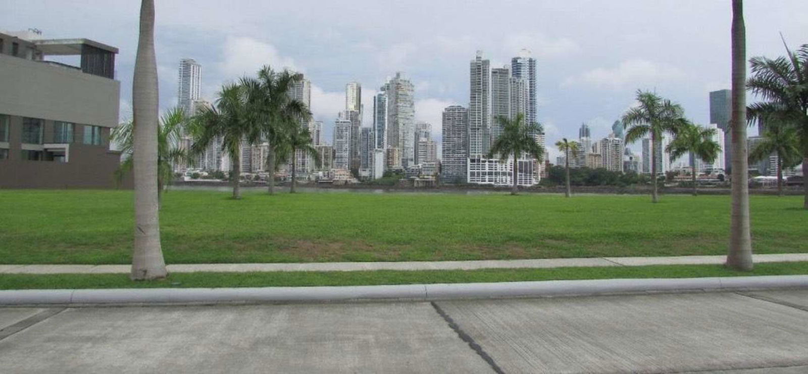 Exclusive waterfront lot with city views and lush landscaping on Ocean Reef Islands Panama