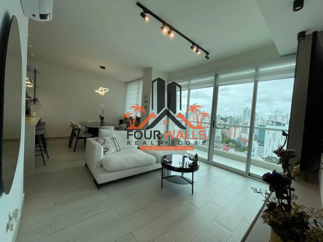 Bright living space with large windows, city view in PH Urbana Obarrio Panama