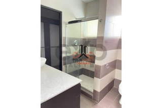 Apartment for Sale in San Francisco - 3 bedrooms