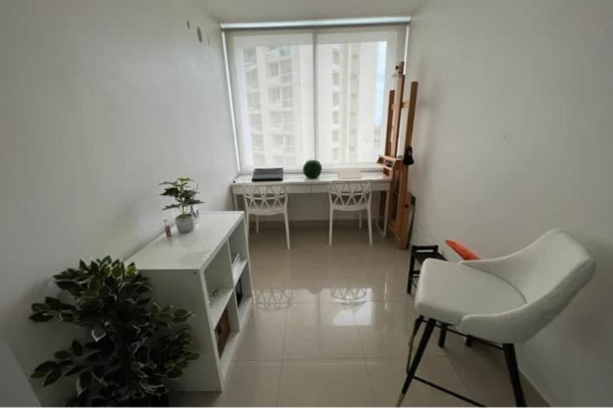 Furnished dining area in modern apartment PH Pijao Costa del Este Panama