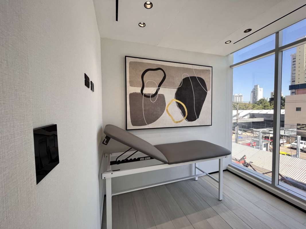 Modern elevator lobby marble accent walls multiple elevators Park Square Panama City