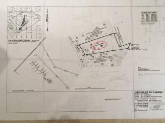 Technical site plan with lot boundaries and topography for Panama beachfront land La Ermita San Carlos