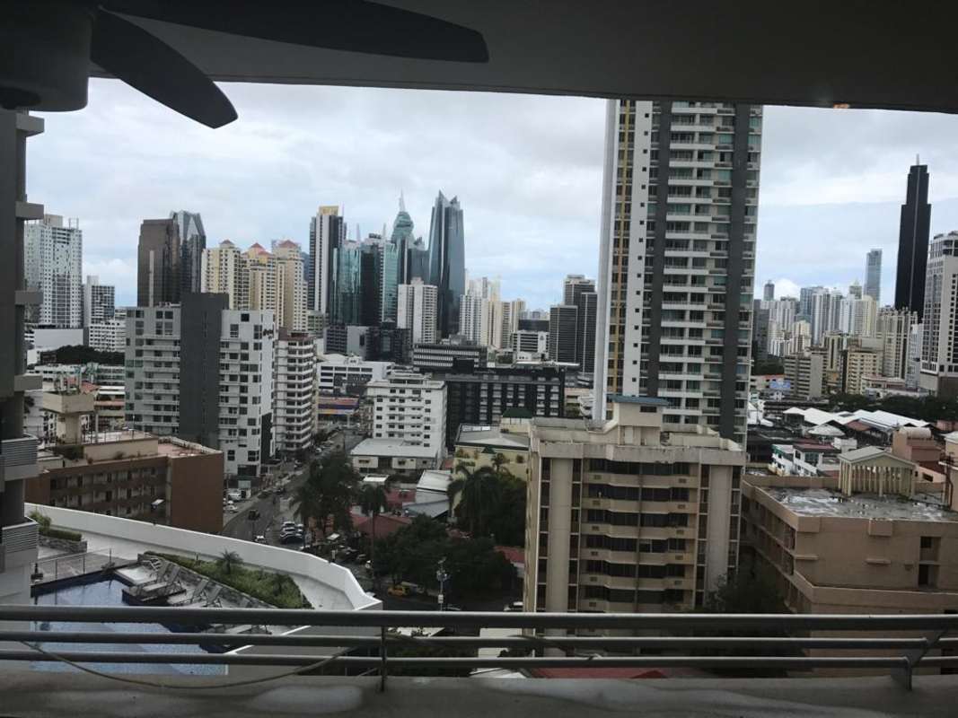 Spacious modern living and dining with large windows PH Cangrejo Center Heights El Cangrejo