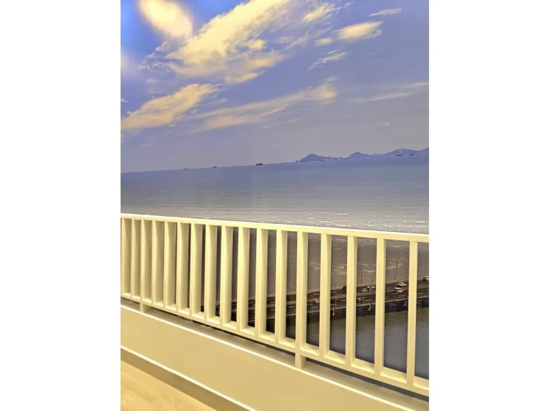 Contemporary kitchen with granite countertops in PH Ipanema Costa del Este Panama City