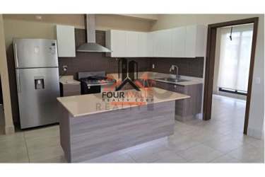 Secondary bedroom with closet at PH River Village Panama Pacifico