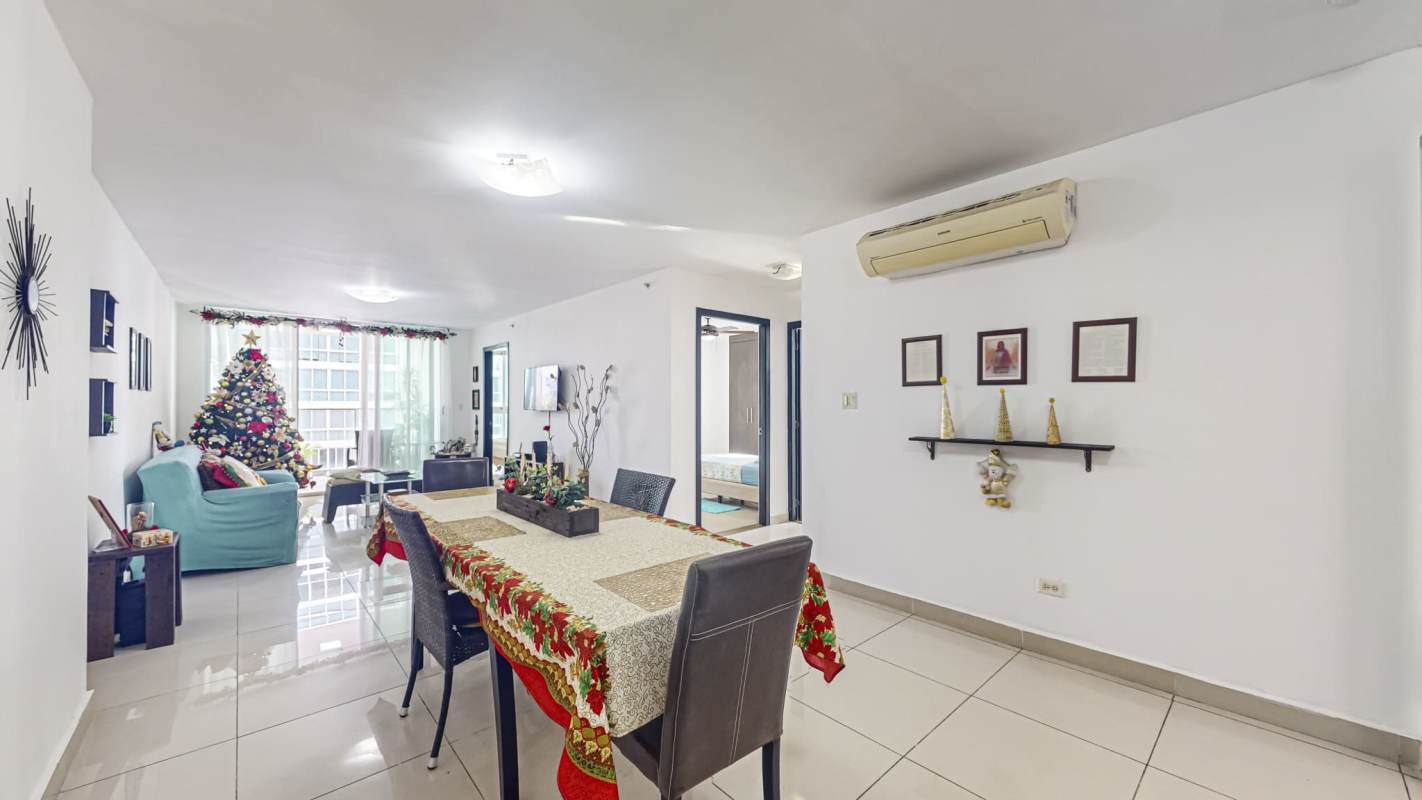 Modern gym with cardio equipment overlooking city views in PH Belle View Bella Vista Panama City