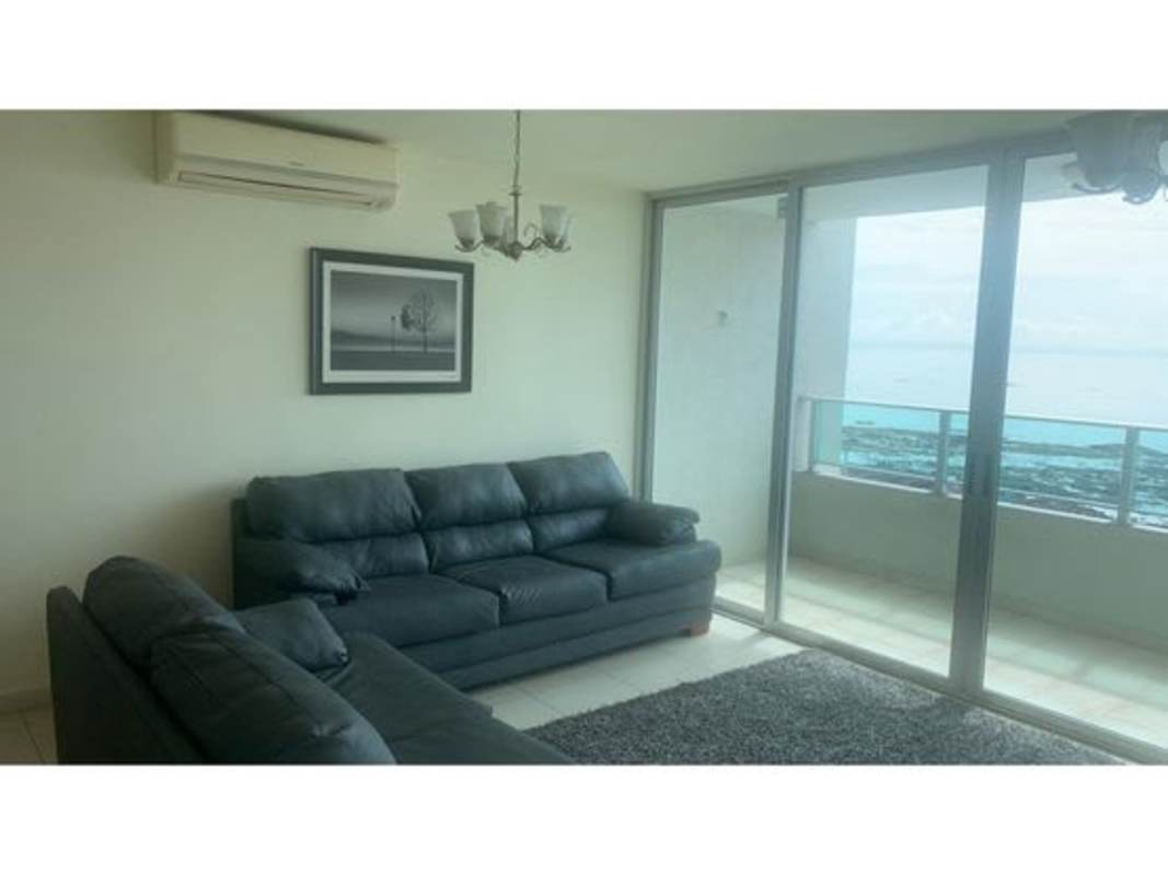 Bedroom featuring ocean view window in PH Terrasol San Francisco Panama